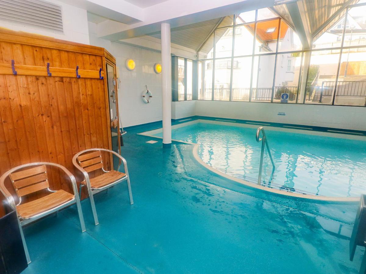 Cambrie Apartment เท็นบี ภายนอก รูปภาพ